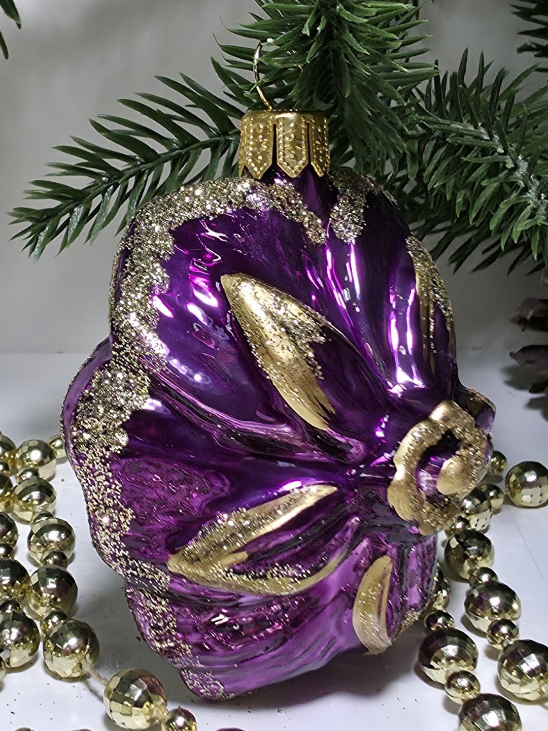 фото Стеклянная елочная игрушка Фиалка