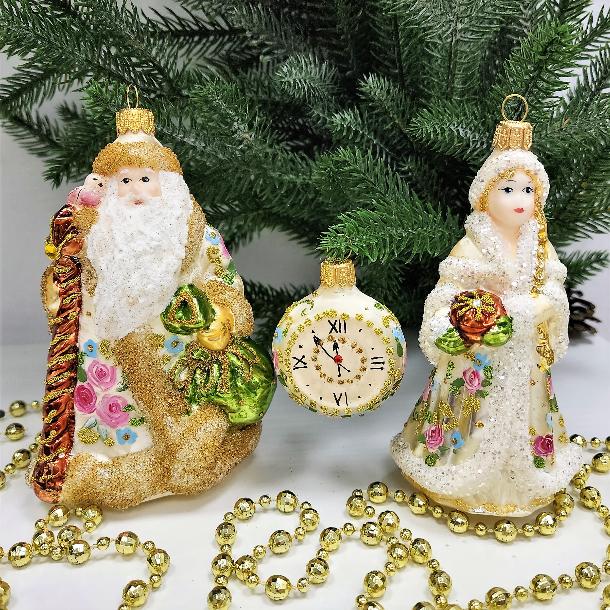 фото Набор ёлочных игрушек Дед Мороз, Снегурочка и часики Версаль