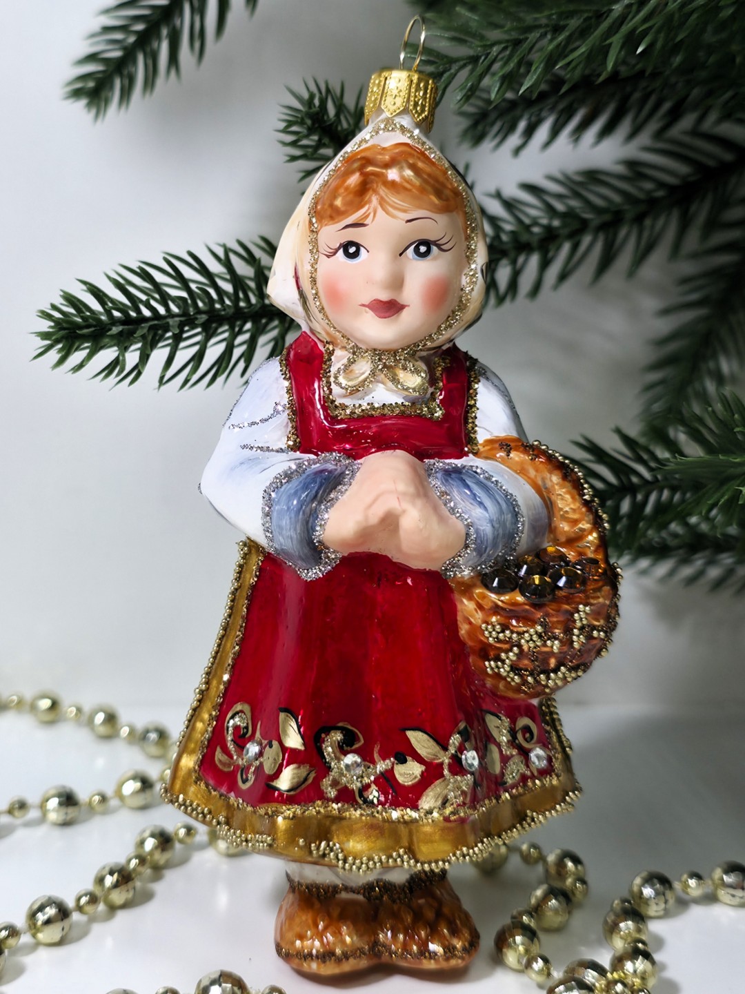 фото Стеклянная елочная игрушка Аленушка