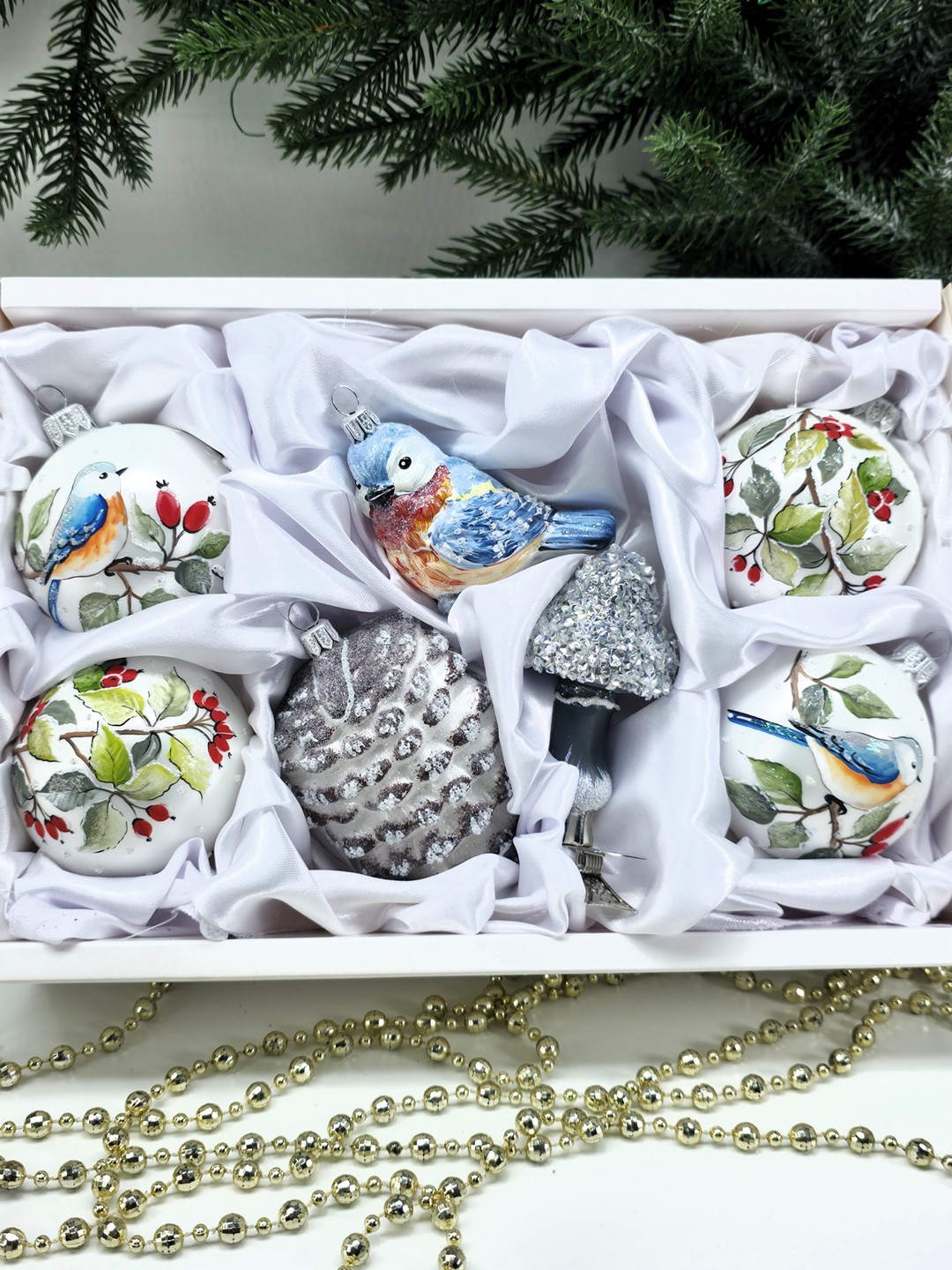 фото Набор ёлочных игрушек Шиповник