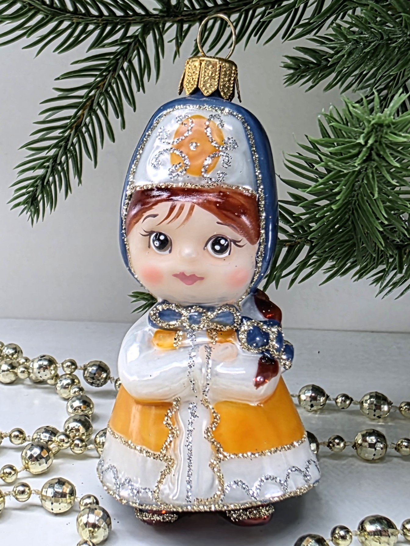 фото Стеклянная ёлочная игрушка Василиса-3