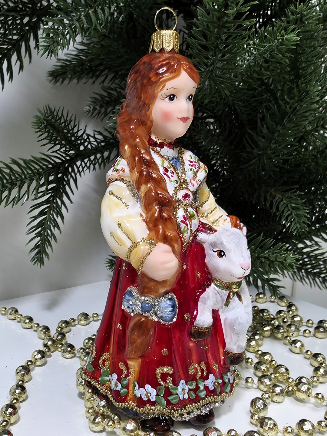 фото Стеклянная елочная игрушка Аленушка с козленком