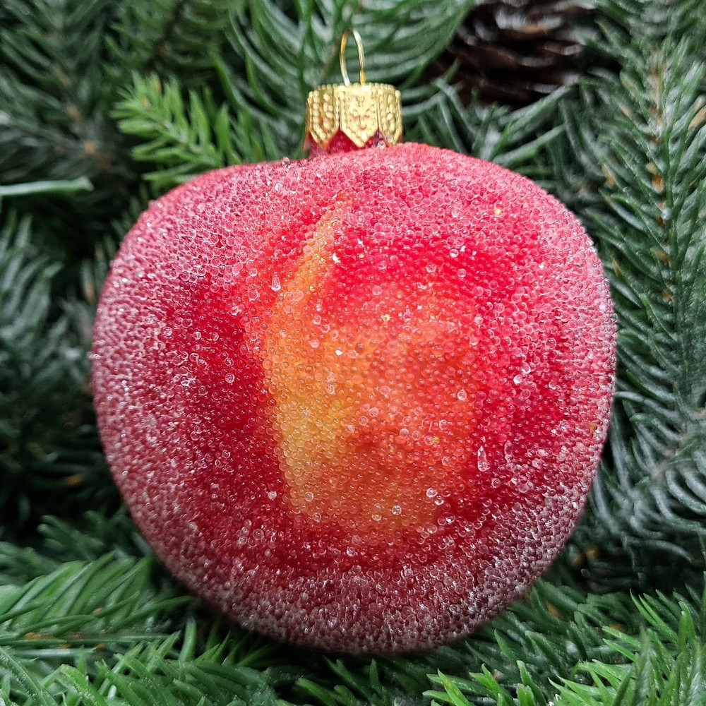 фото Стеклянная елочная игрушка Половинка яблока