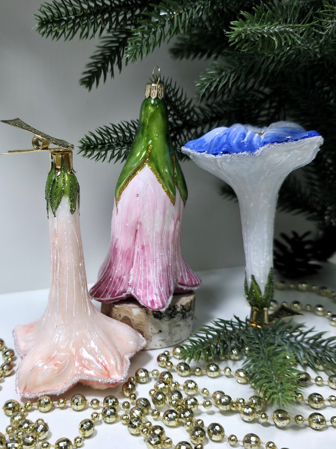 фото Набор ёлочных игрушек Три цветочка