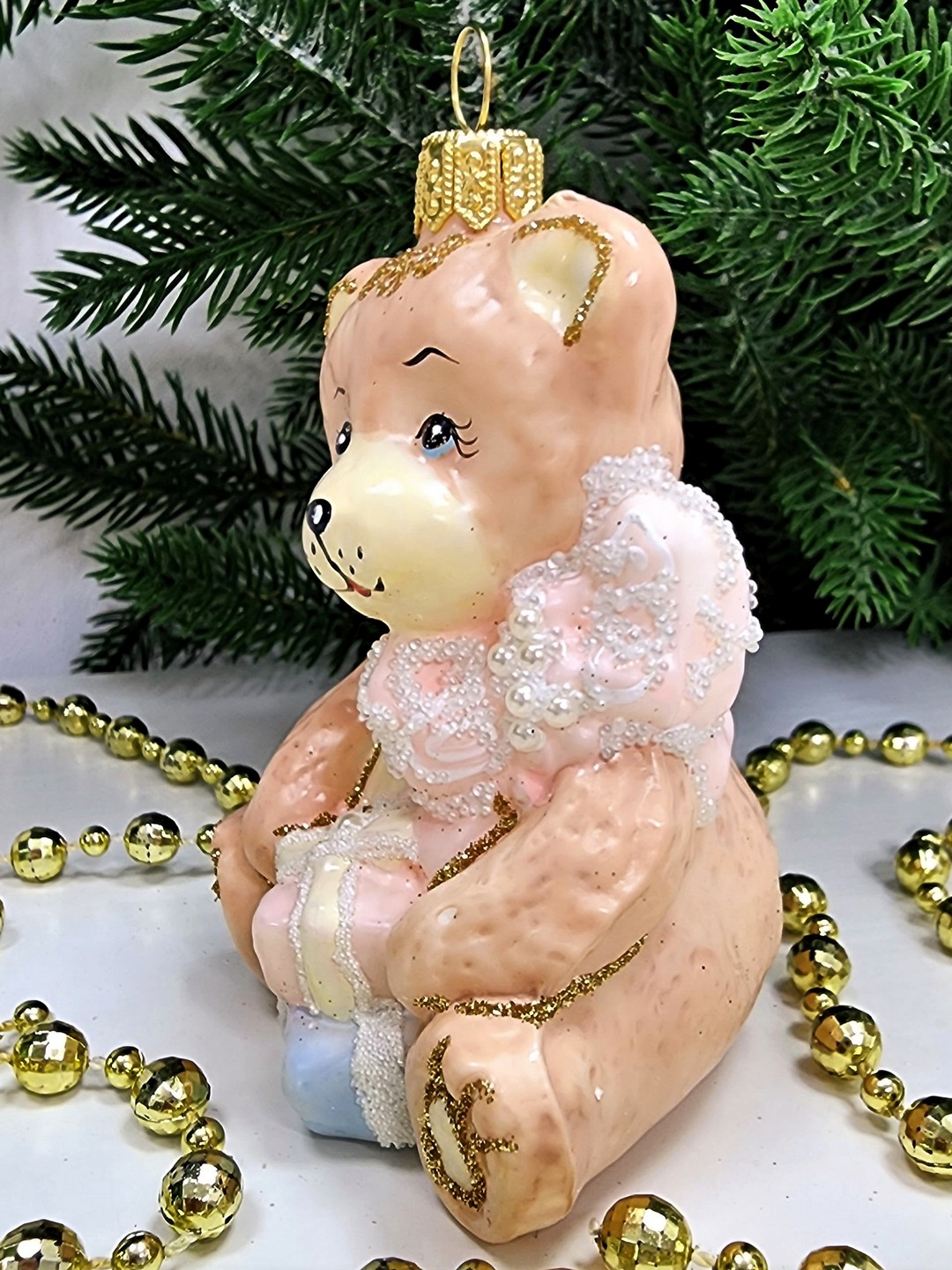 фото Стеклянная елочная игрушка Мишка с подарками детский