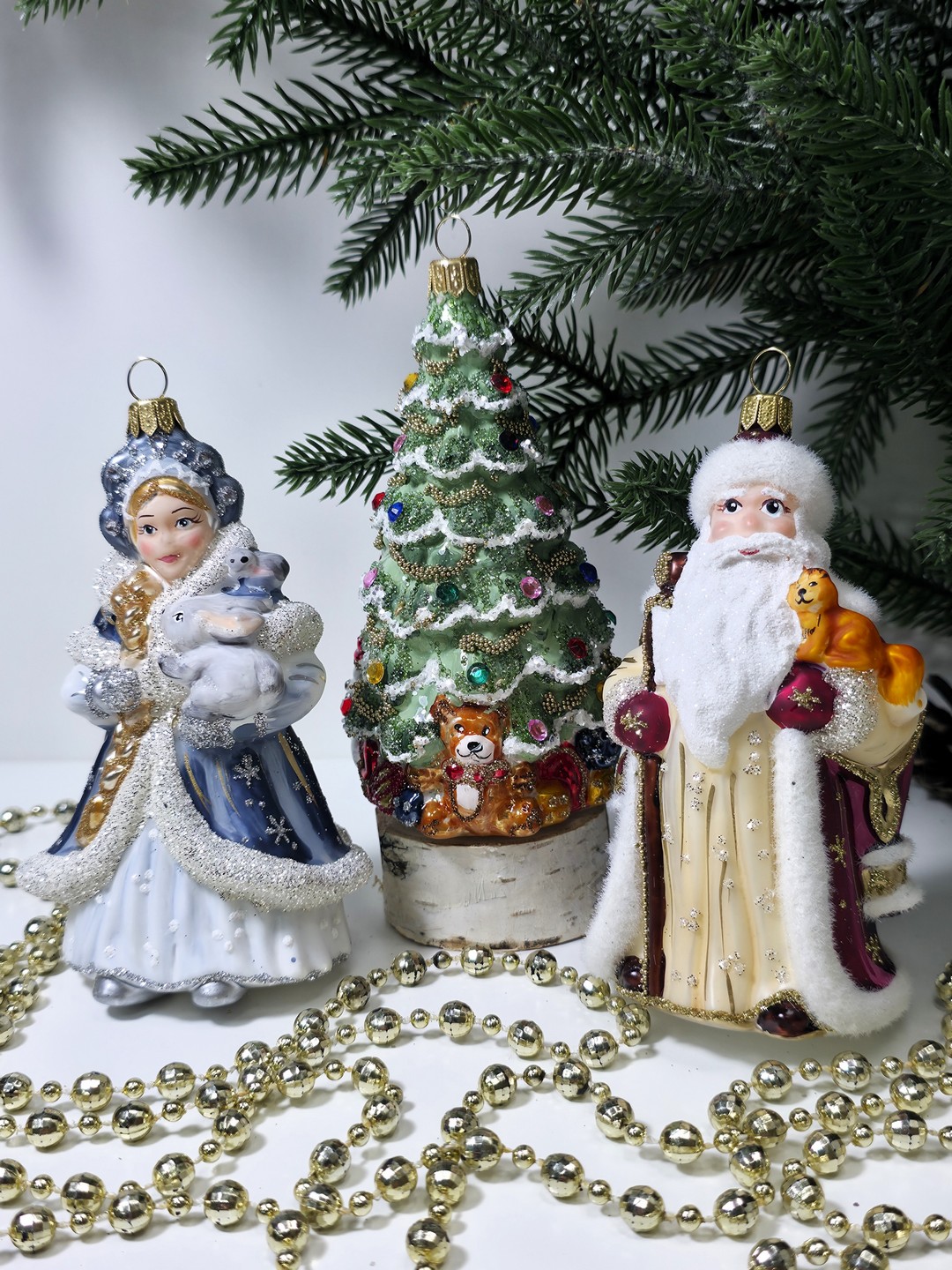 фото Набор ёлочных игрушек Дед Мороз, Снегурочка и елка