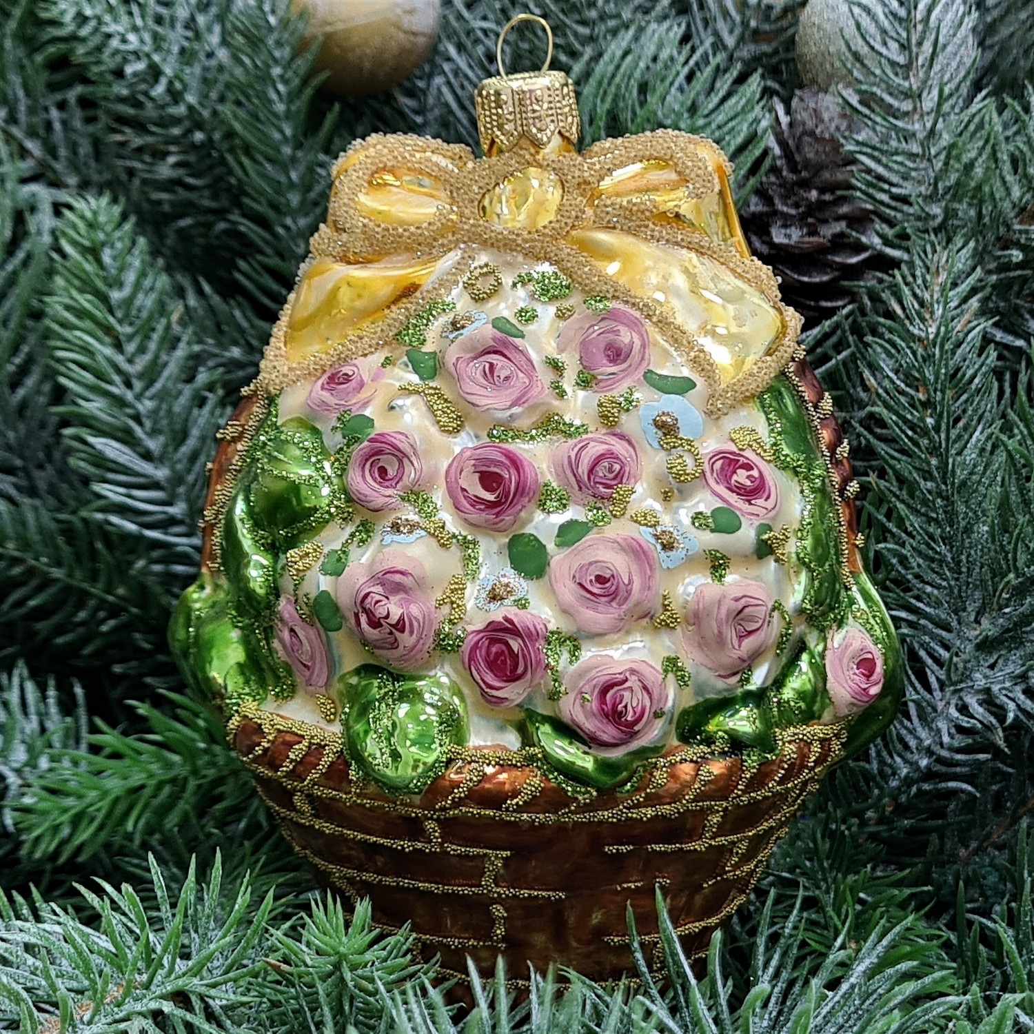 фото Стеклянная елочная игрушка Корзина с цветами Версаль