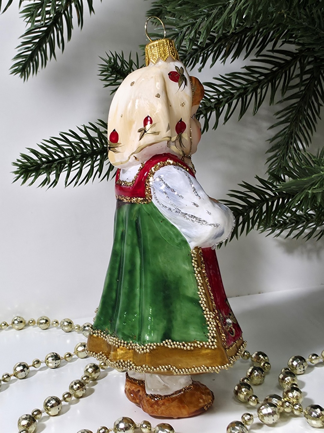 фото Стеклянная елочная игрушка Аленушка