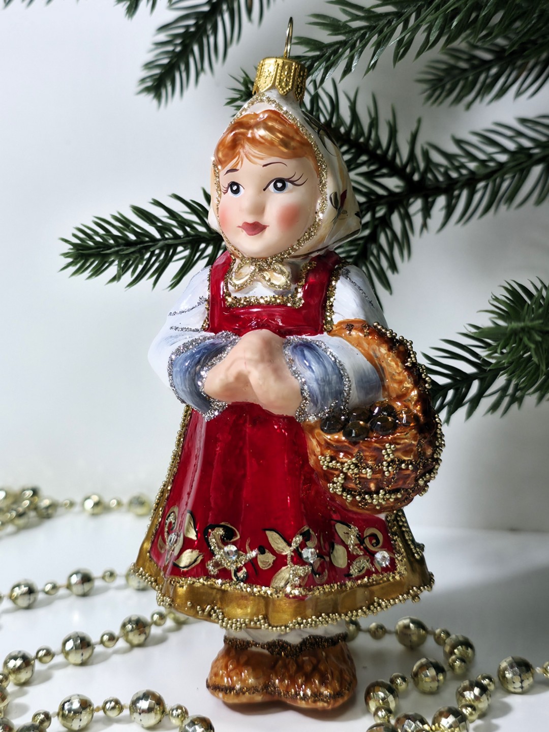 фото Стеклянная елочная игрушка Аленушка