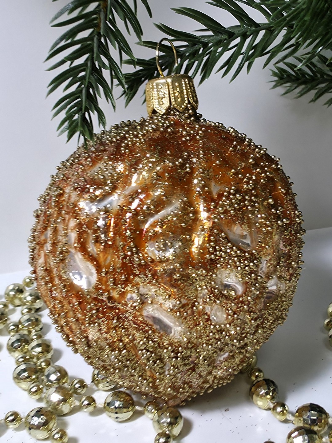 фото Стеклянная елочная игрушка Орех