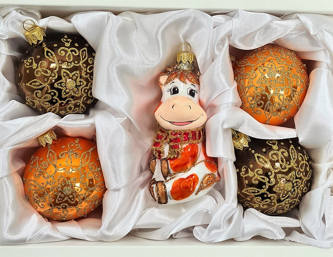 фото Набор ёлочных игрушек Корова и 4 шара