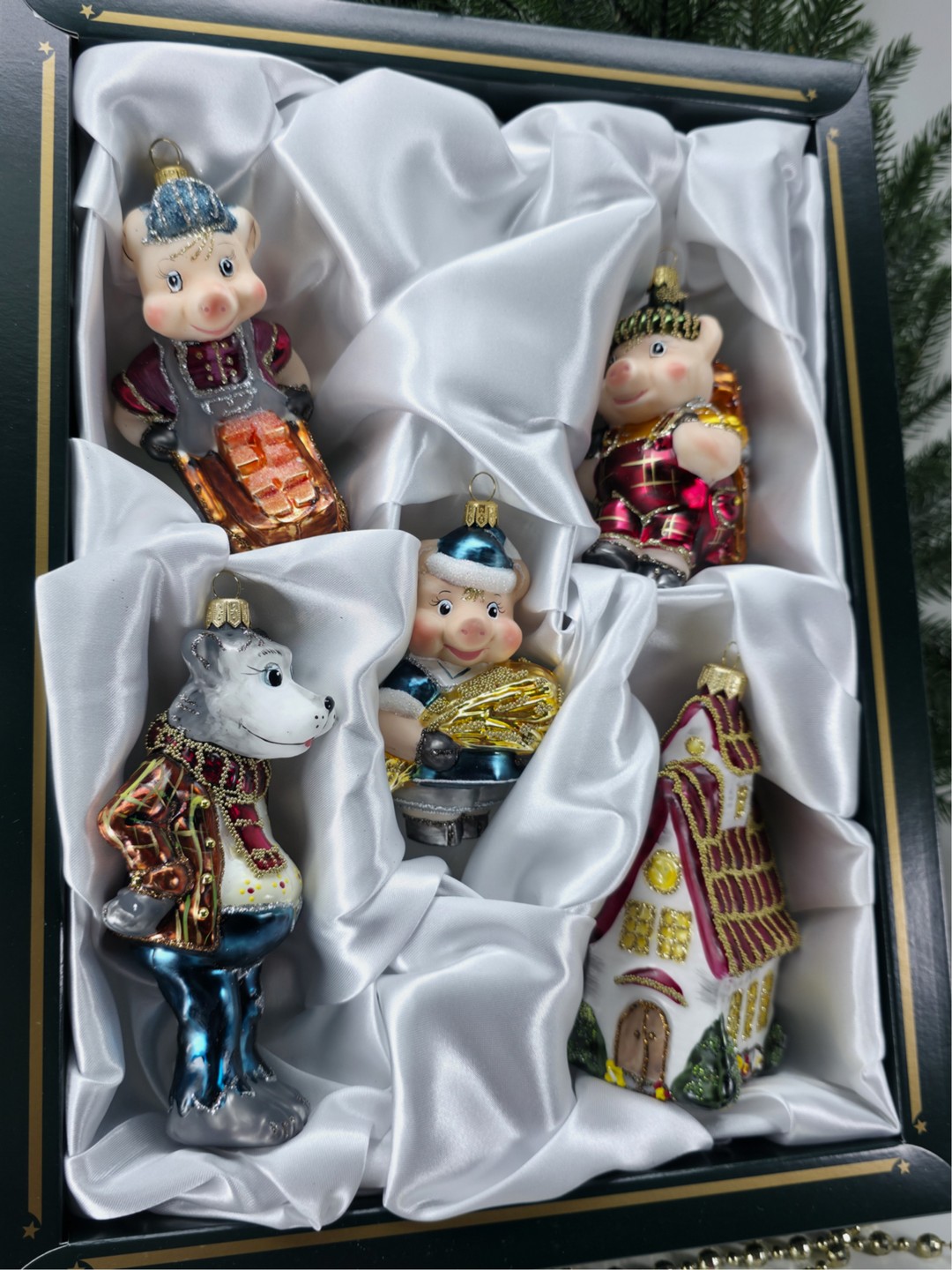 фото Набор ёлочных игрушек Три поросёнка