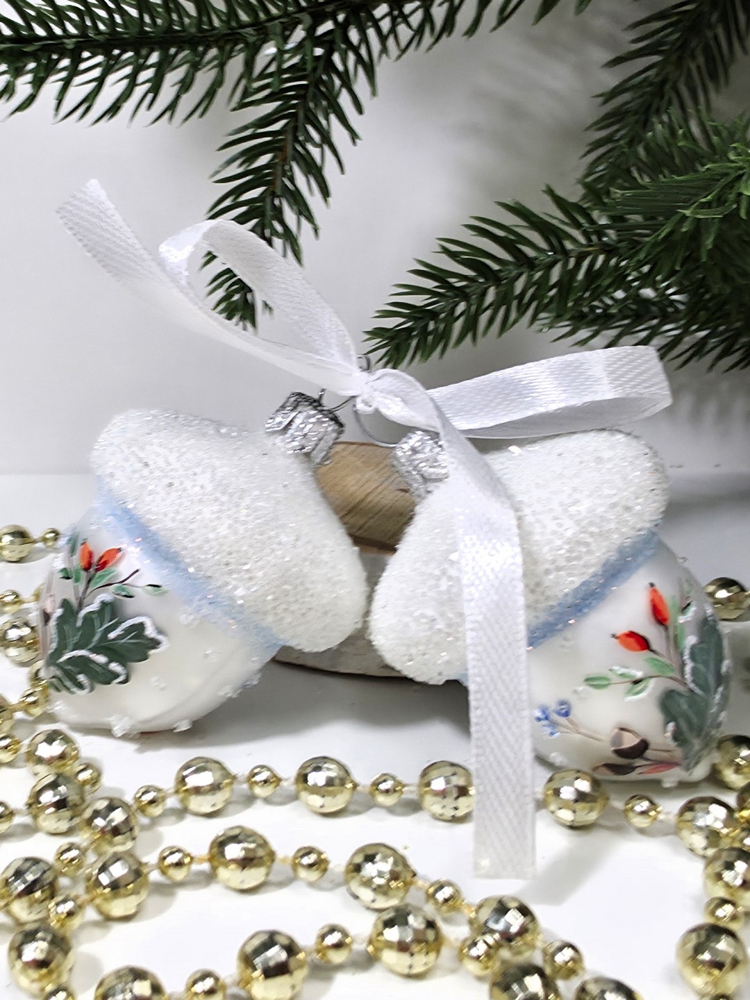 фото Набор ёлочных игрушек Два желудя шиповник