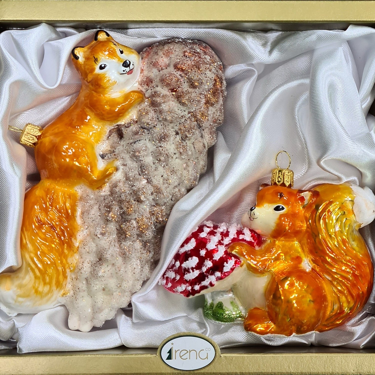 фото Набор ёлочных игрушек Белочка на шишке и белка с грибом рыжие