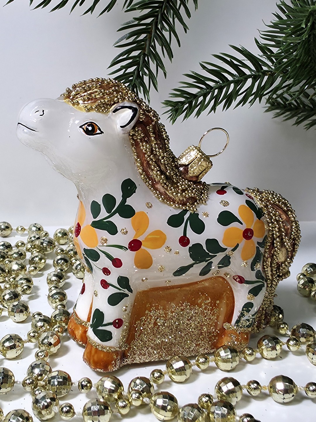 фото Стеклянная елочная игрушка Лошадка смотрит в бок