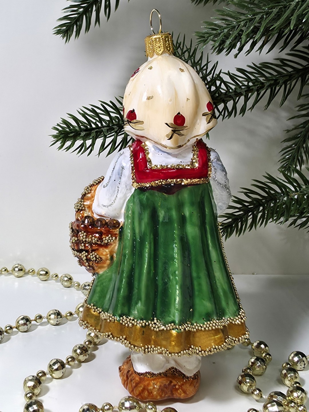 фото Стеклянная елочная игрушка Аленушка