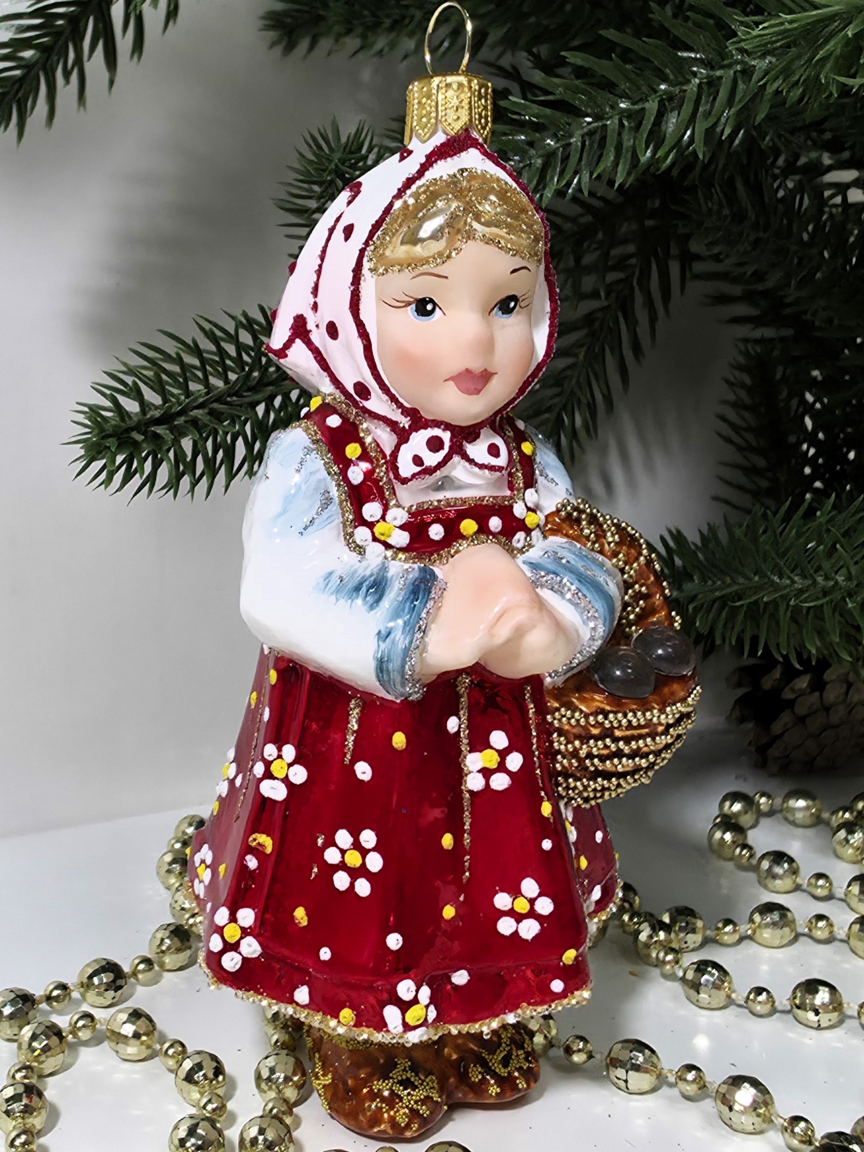 фото Стеклянная елочная игрушка Аленушка