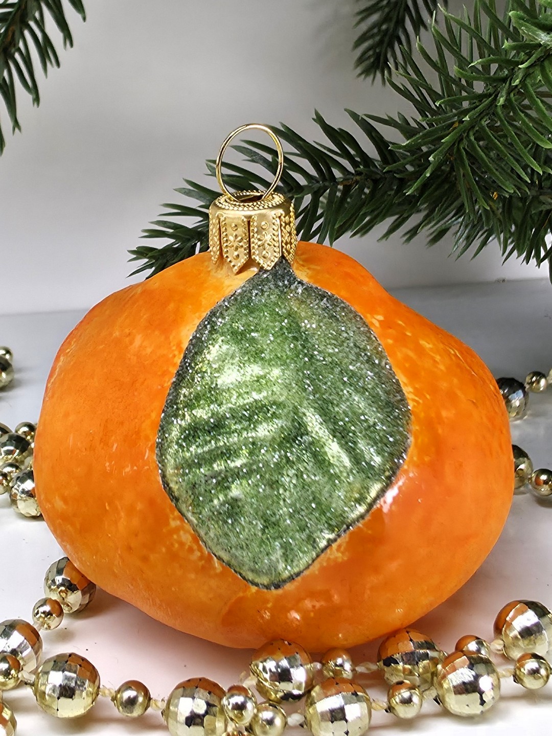 фото Стеклянная елочная игрушка Мандарин матовый