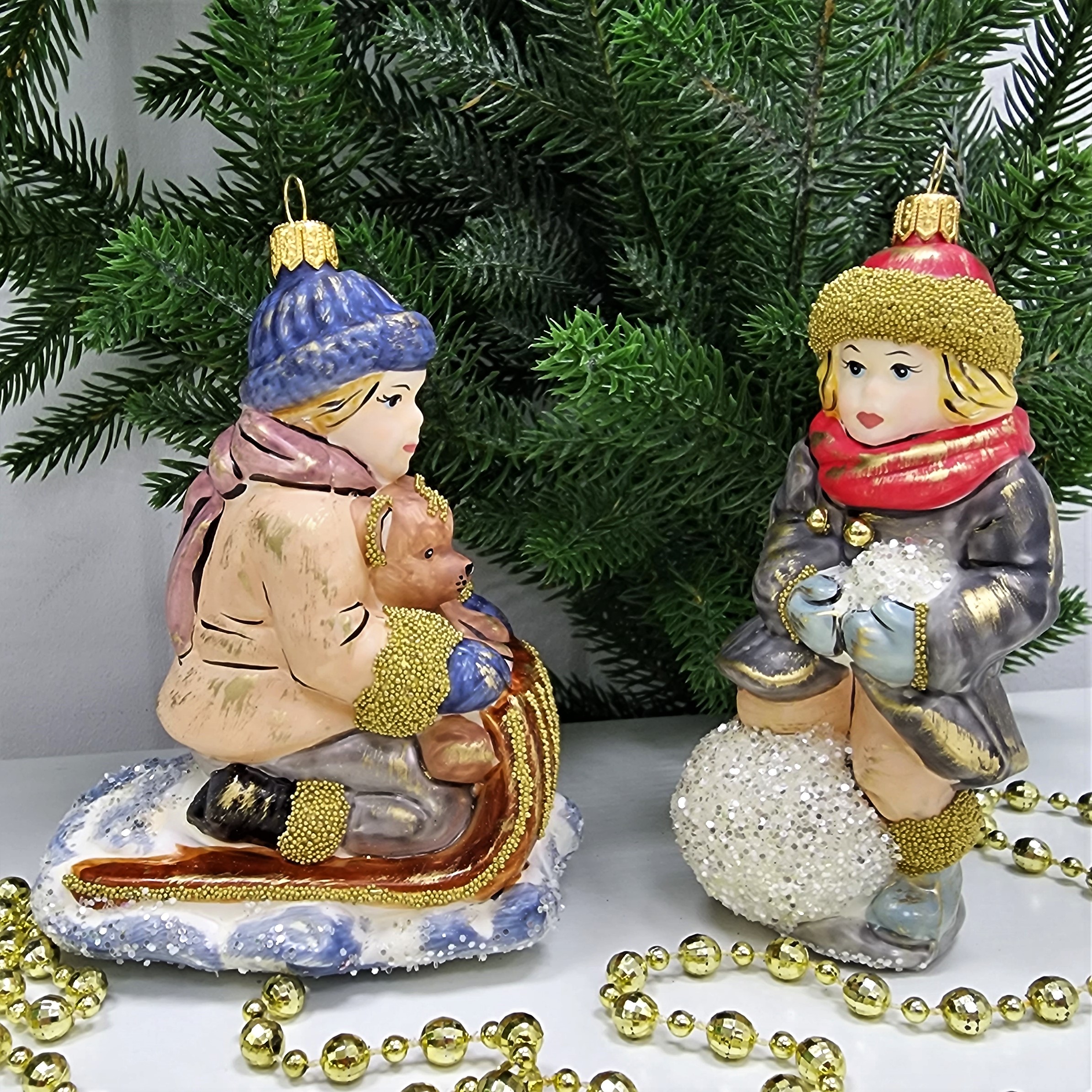 фото Набор ёлочных игрушек Девочка со снежком и мальчик на санях винтаж