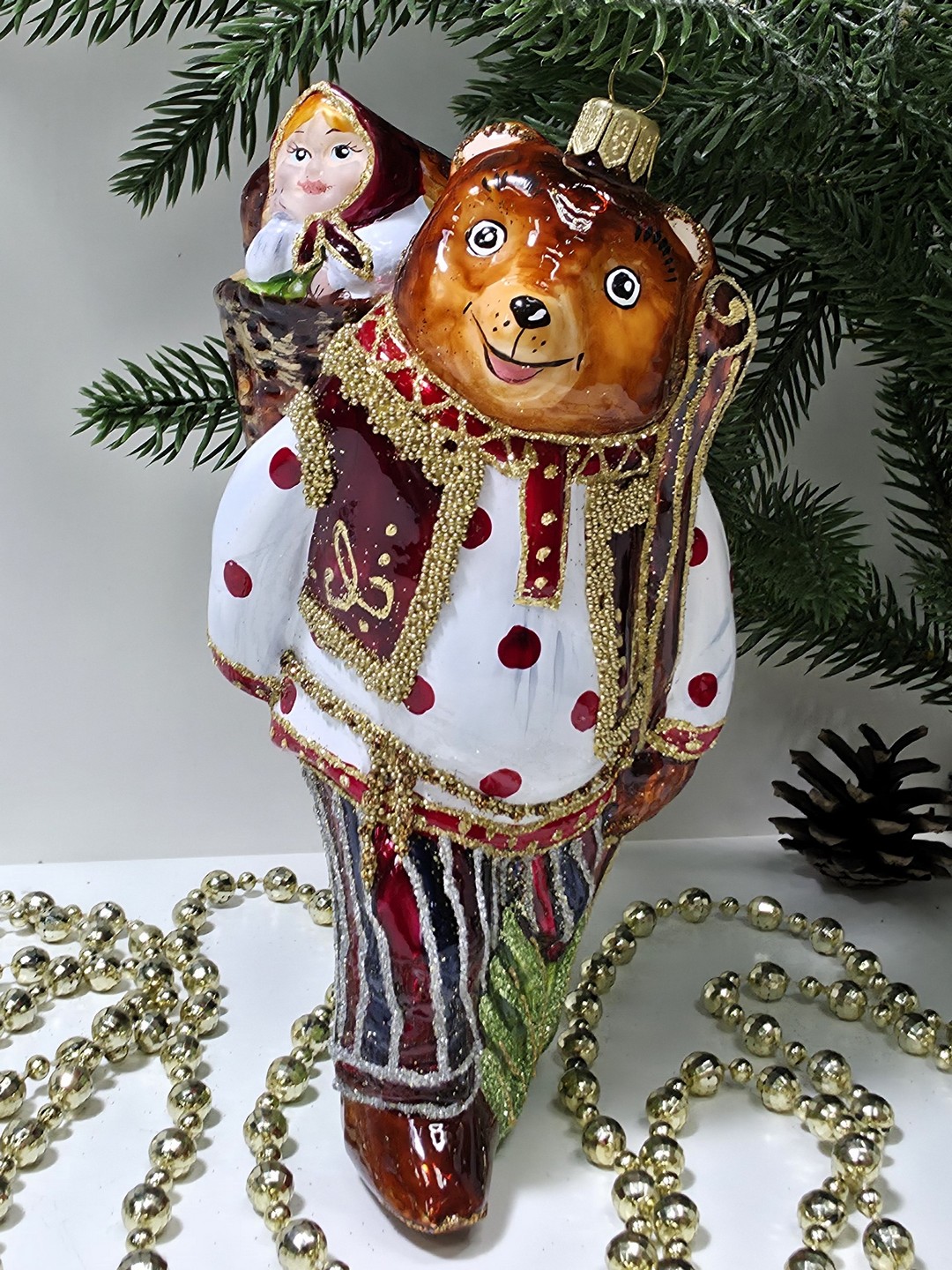 фото Стеклянная елочная игрушка Мишка с девочкой