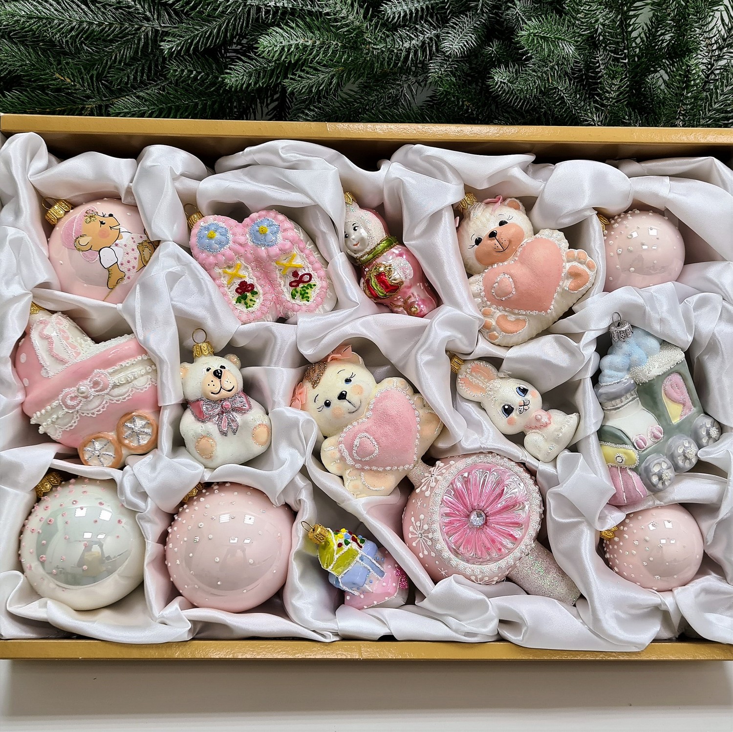 фото Набор ёлочных игрушек для девочки