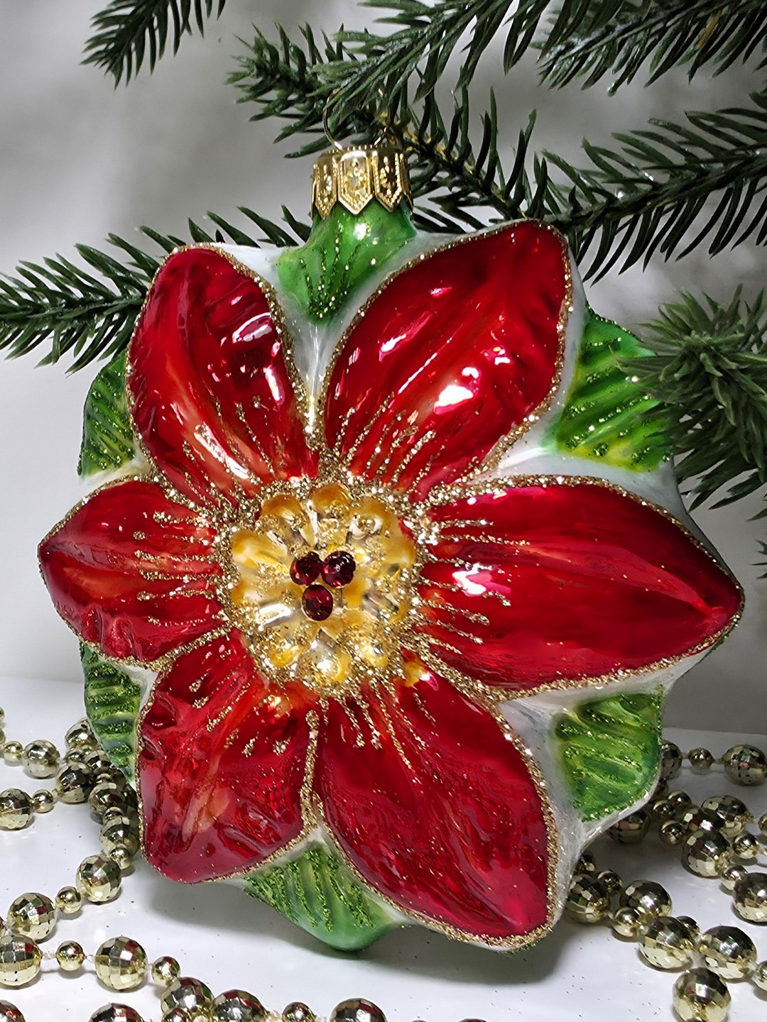 фото Стеклянная елочная игрушка Пуансетия