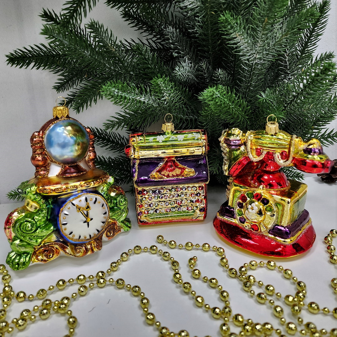 фото Набор ёлочных игрушек Печатная машинка, часы с глобусом и телефон