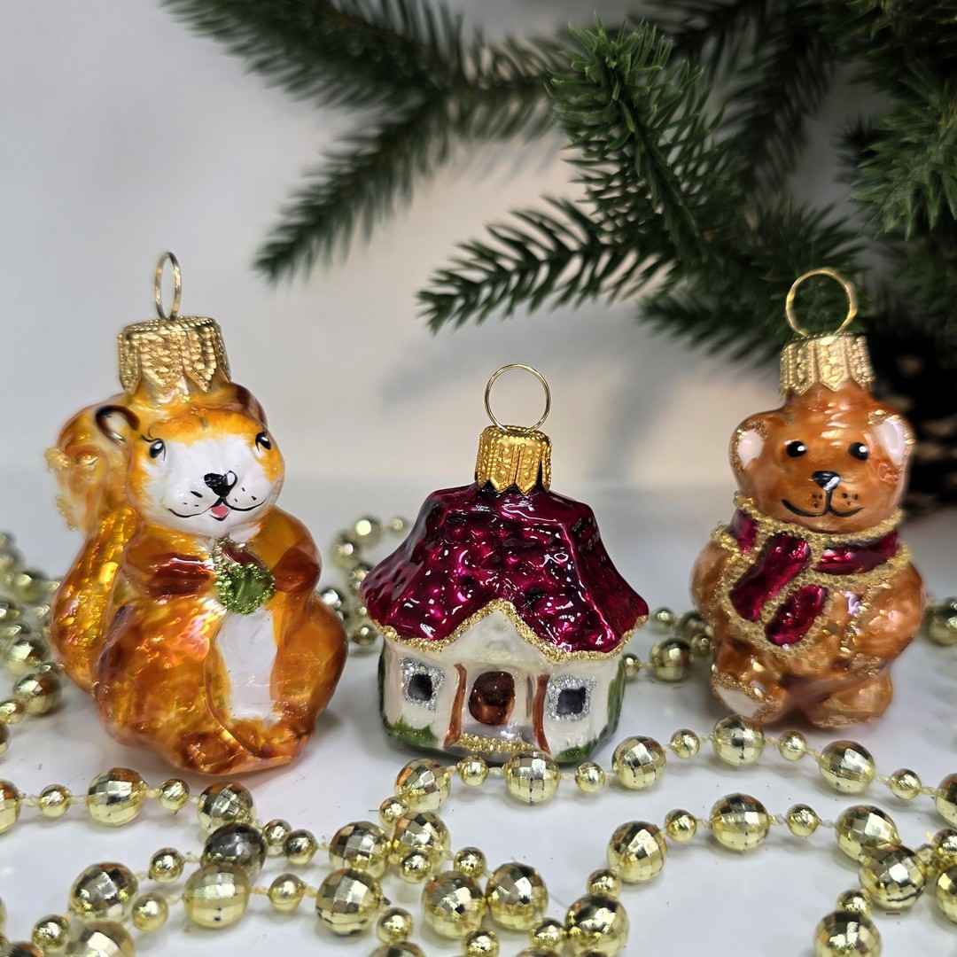 фото Набор стеклянных ёлочных игрушек Irena-Co Белочка, домик и мишка