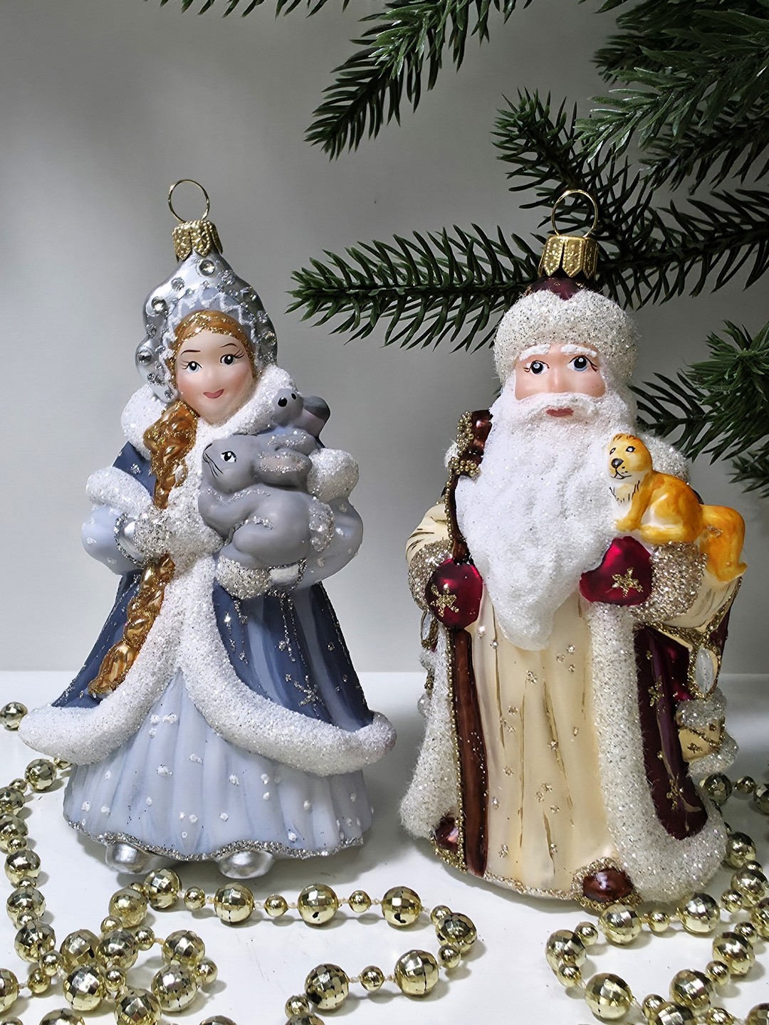 фото Набор ёлочных игрушек Дед Мороз с белкой и Снегурочка с зайцем