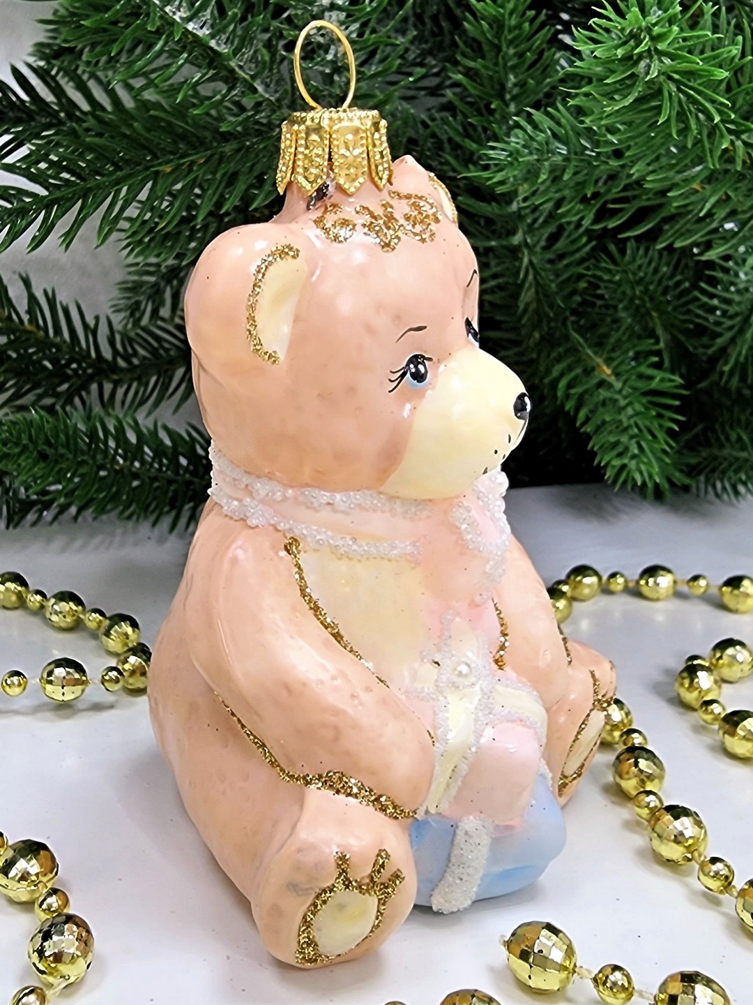 фото Стеклянная елочная игрушка Мишка с подарками детский