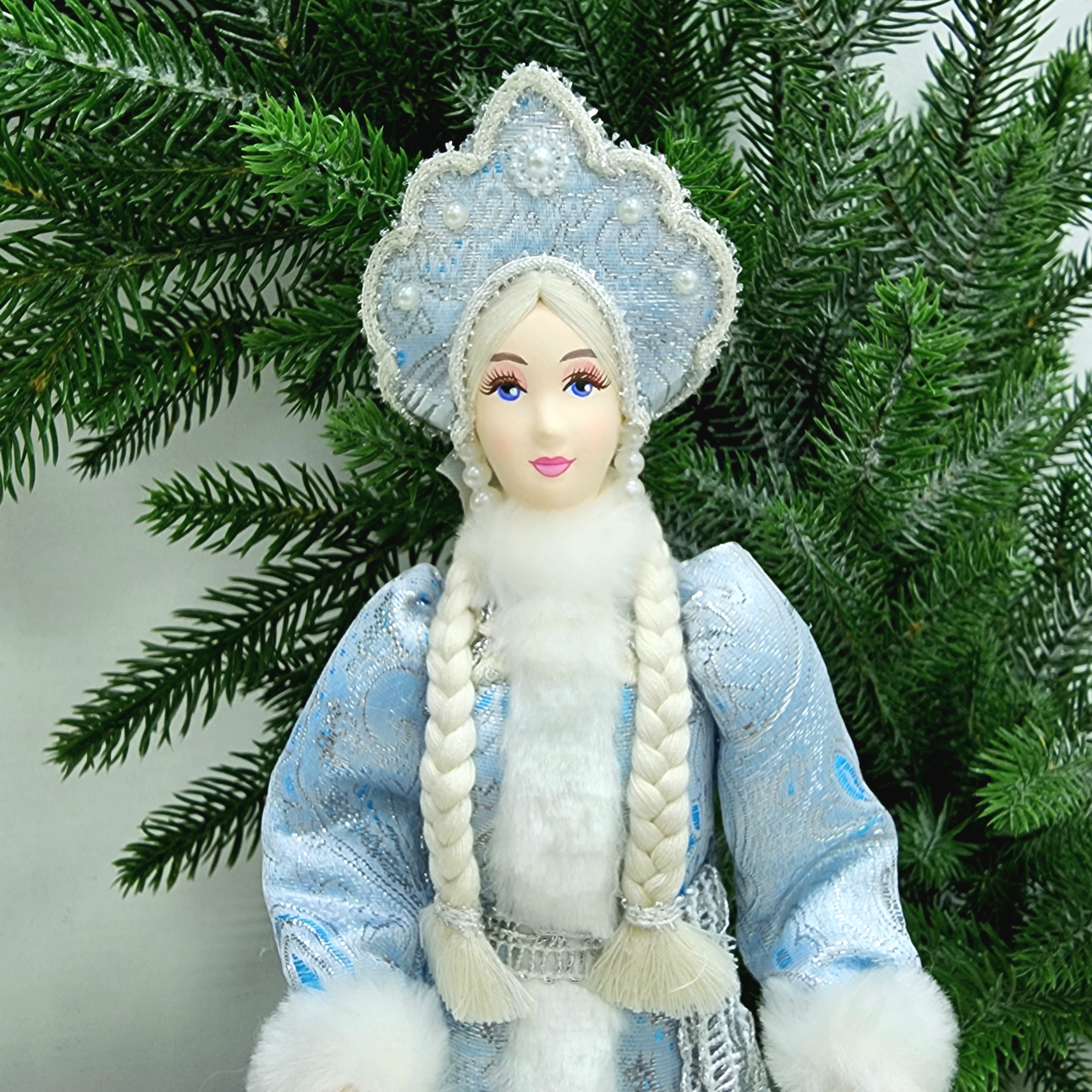 фото Кукла Снегурочка под елку 30 см