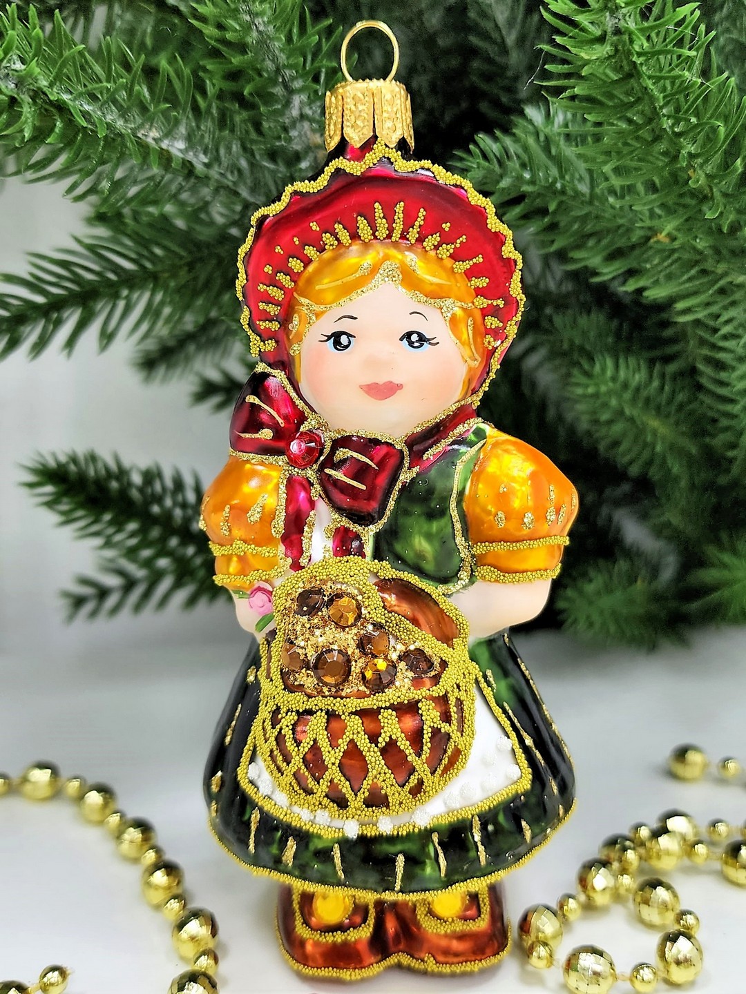 фото Стеклянная елочная игрушка Красная шапочка