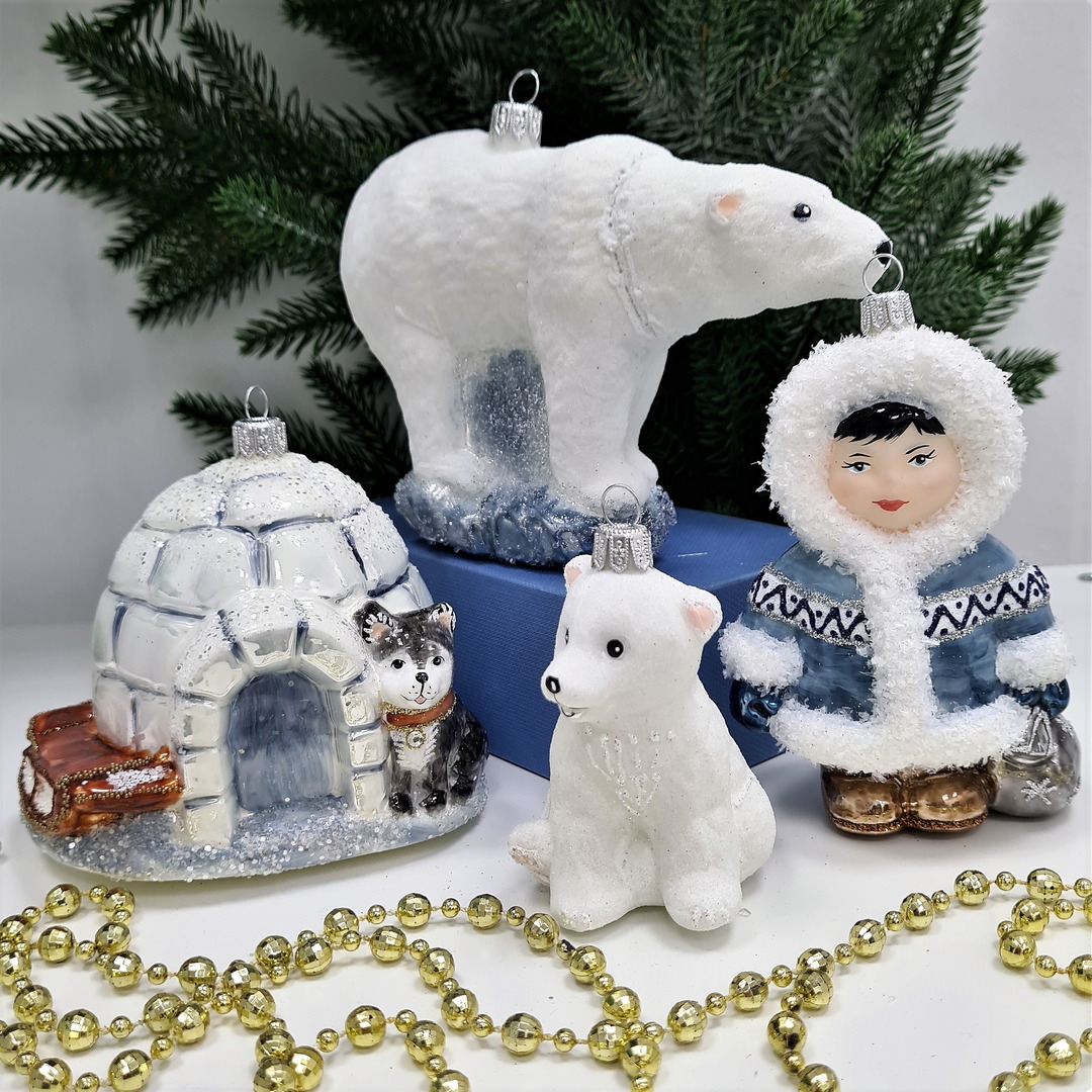 фото Набор ёлочных игрушек Белая медведица, умка, якуточка и снежинка