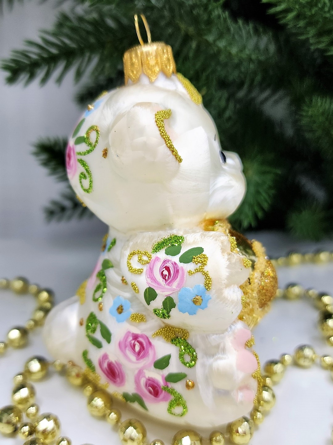 фото Стеклянная елочная игрушка Мишка с сердцем Версаль