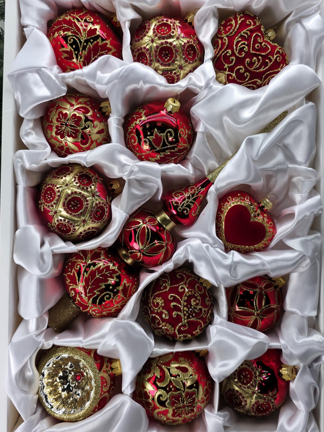 фото Набор ёлочных игрушек Красный бархат