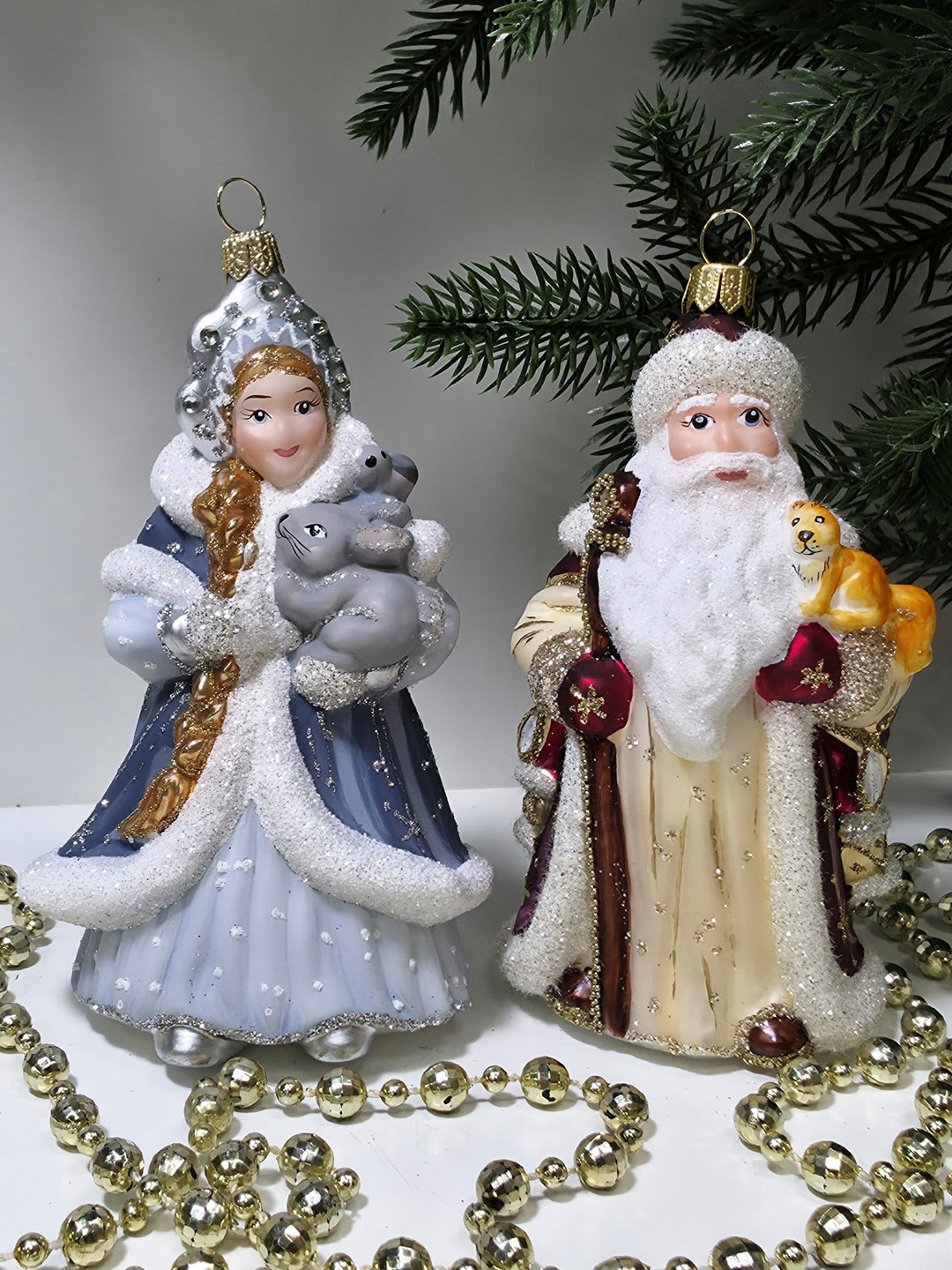 фото Набор ёлочных игрушек Дед Мороз с белкой и Снегурочка с зайцем