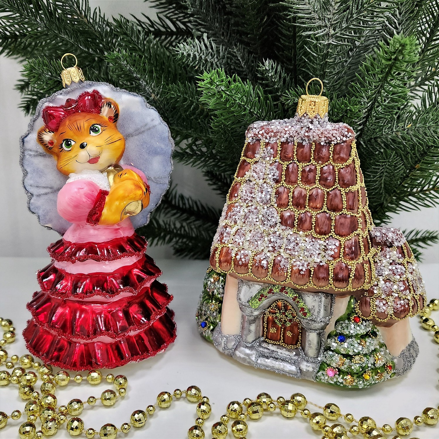 фото Набор ёлочных игрушек Дом и Кошка с зонтиком красная