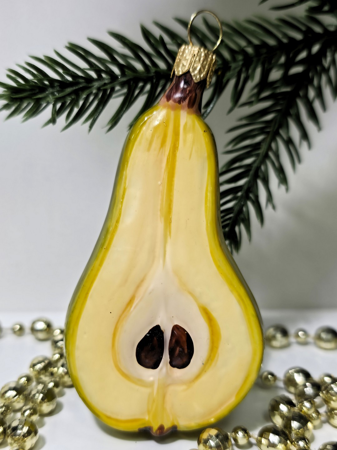 фото Стеклянная елочная игрушка Груша половинка