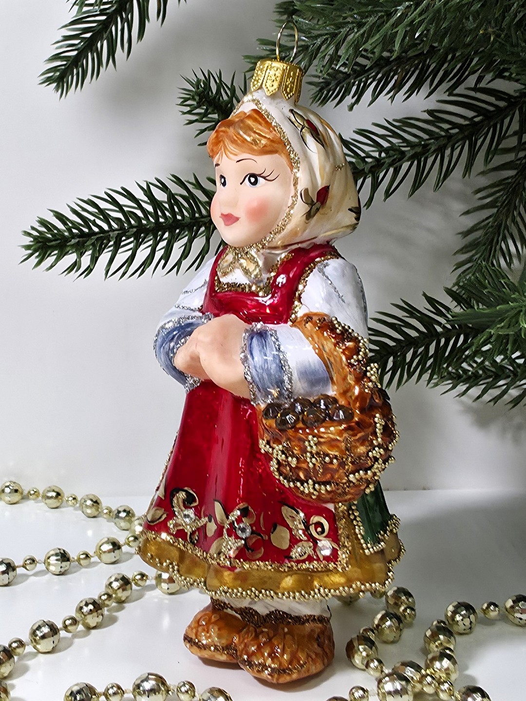 фото Стеклянная елочная игрушка Аленушка