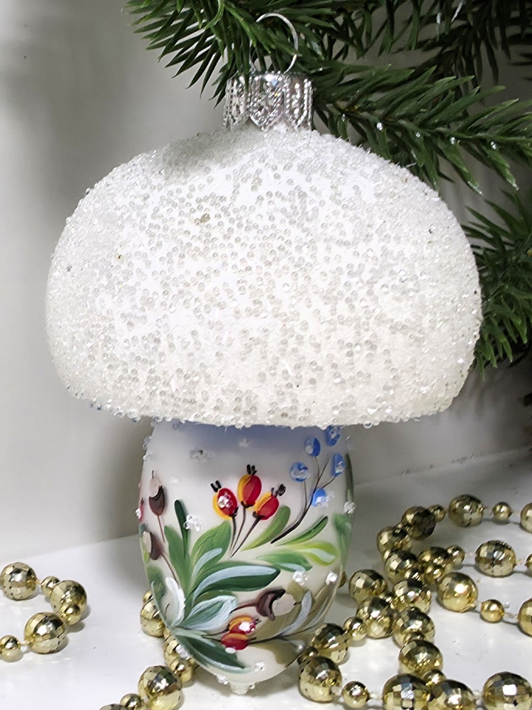 фото Стеклянная елочная игрушка Грибочек