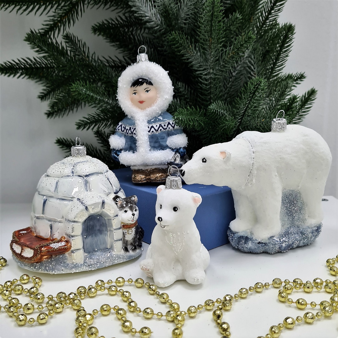 фото Набор ёлочных игрушек Белая медведица, умка, якуточка и снежинка