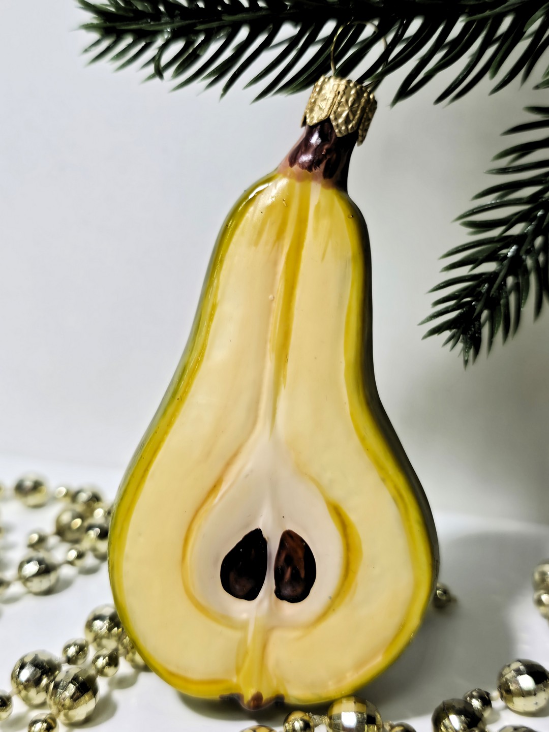 фото Стеклянная елочная игрушка Груша половинка