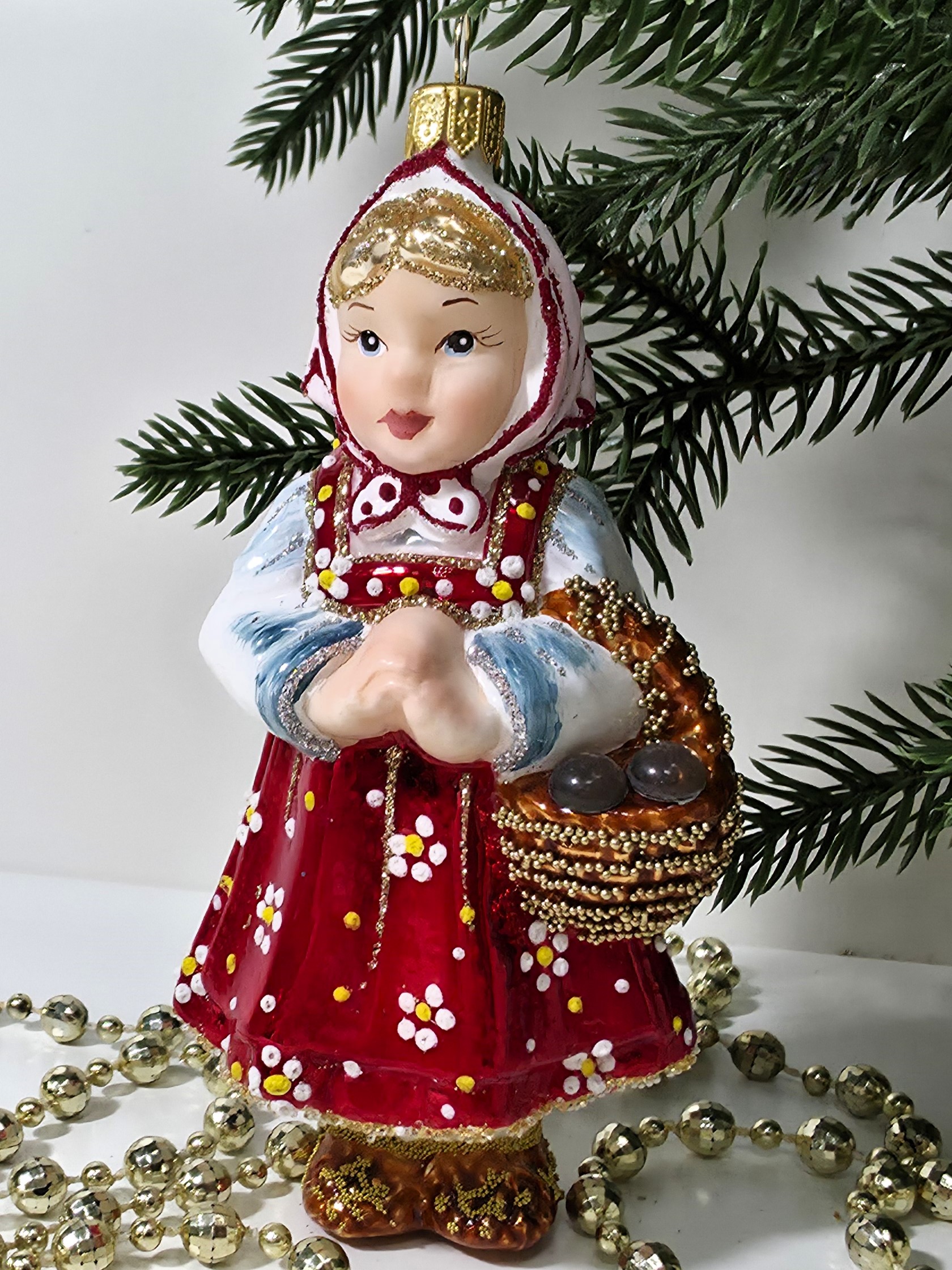 фото Стеклянная елочная игрушка Аленушка