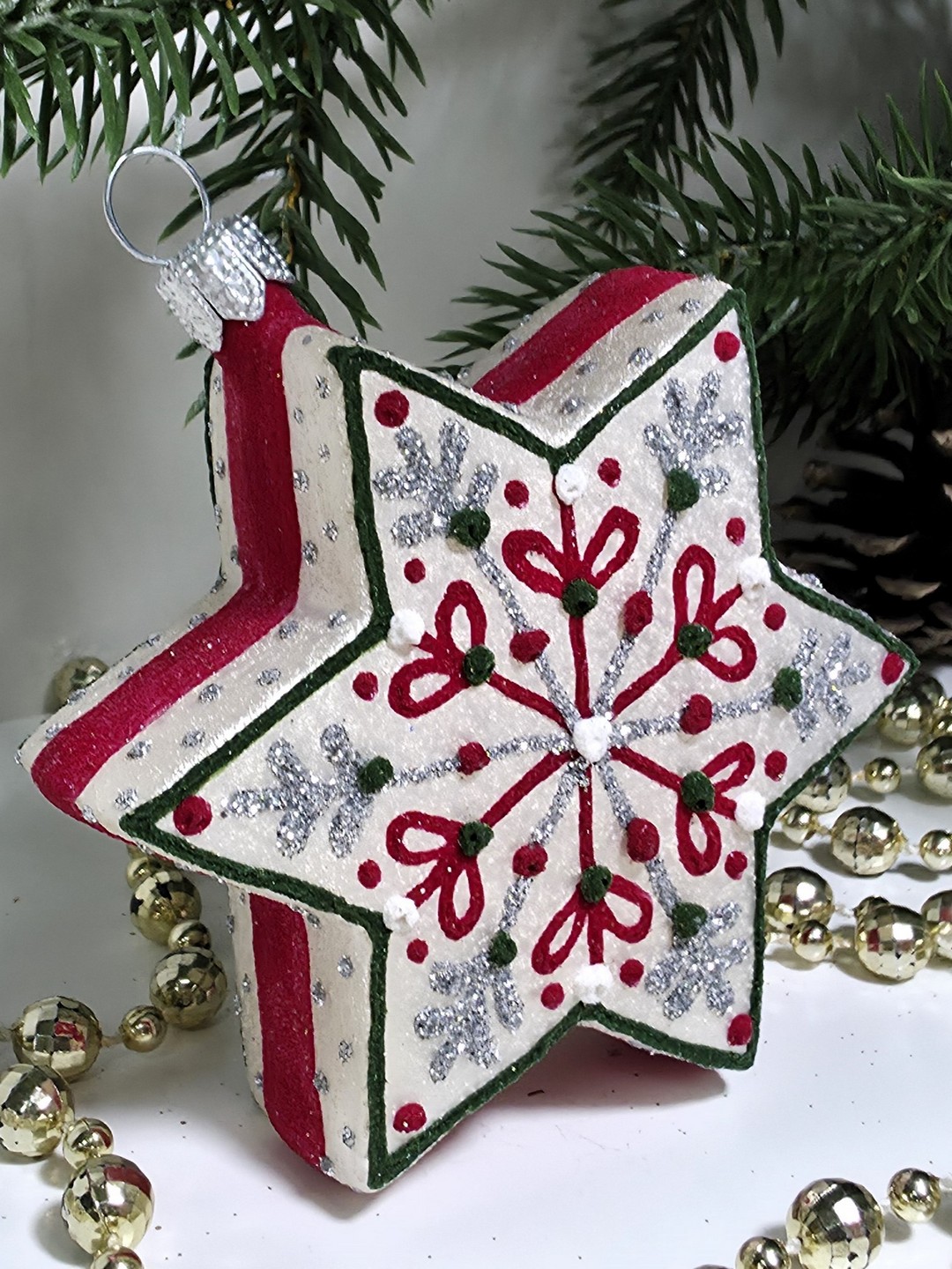 фото Стеклянная елочная игрушка Звездочка пряник