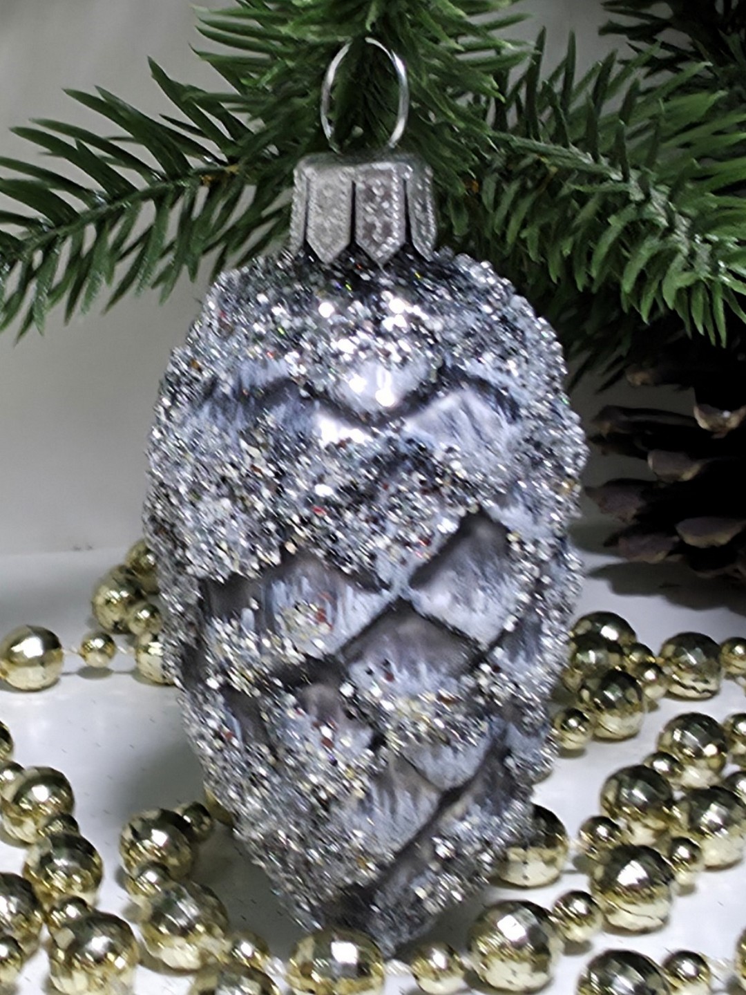 фото Стеклянная елочная игрушка Шишка