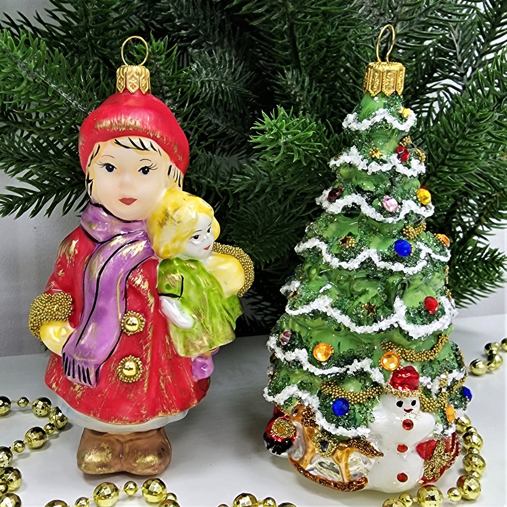 фото Набор ёлочных игрушек Девочка с куклой и елка винтаж