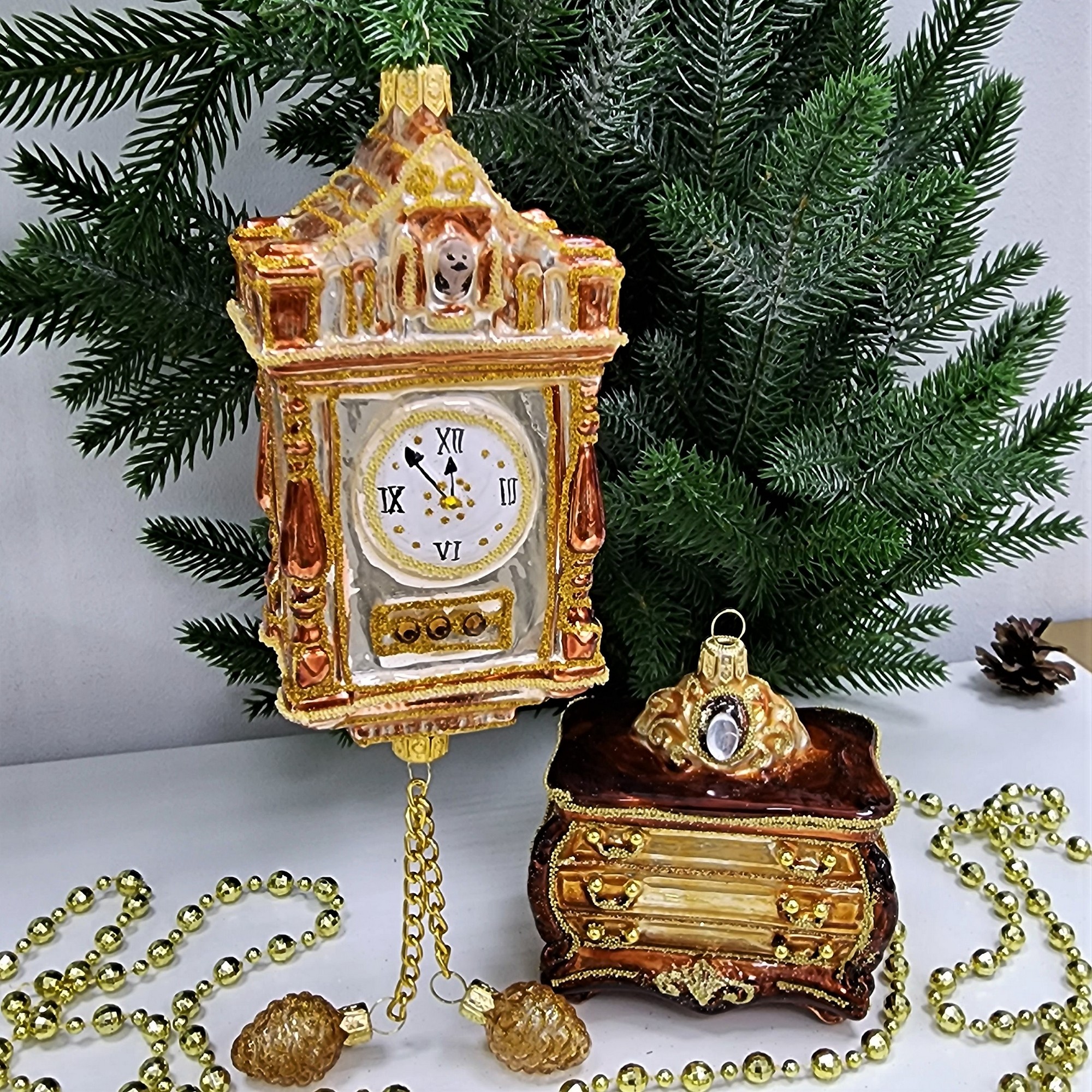 фото Набор ёлочных игрушек Комод и часы с кукушкой