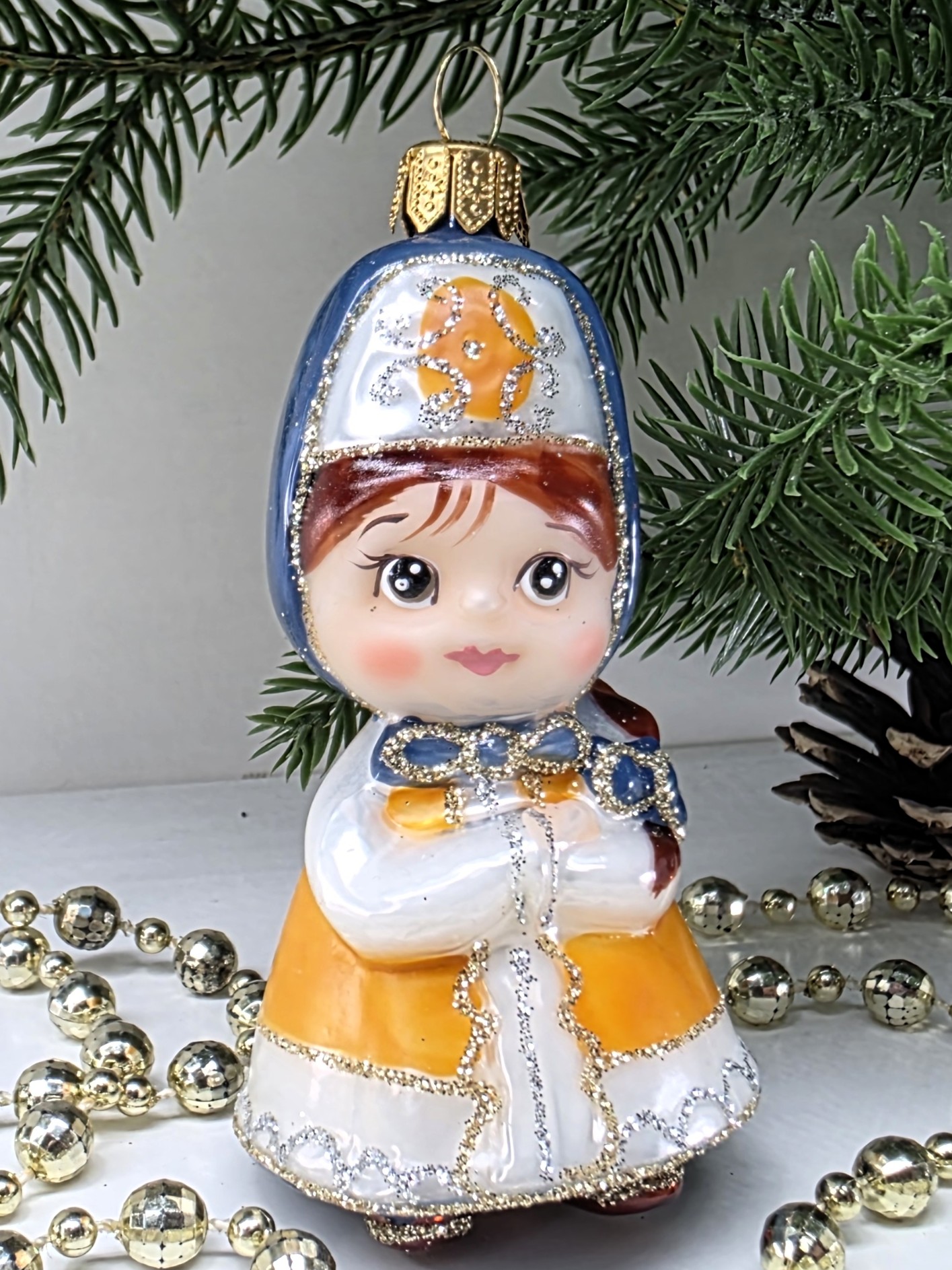 фото Стеклянная ёлочная игрушка Василиса-3