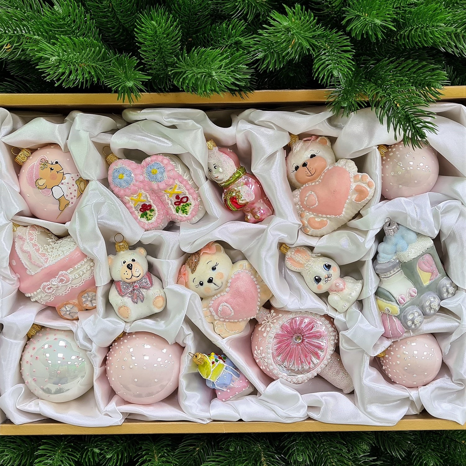 фото Набор ёлочных игрушек для девочки