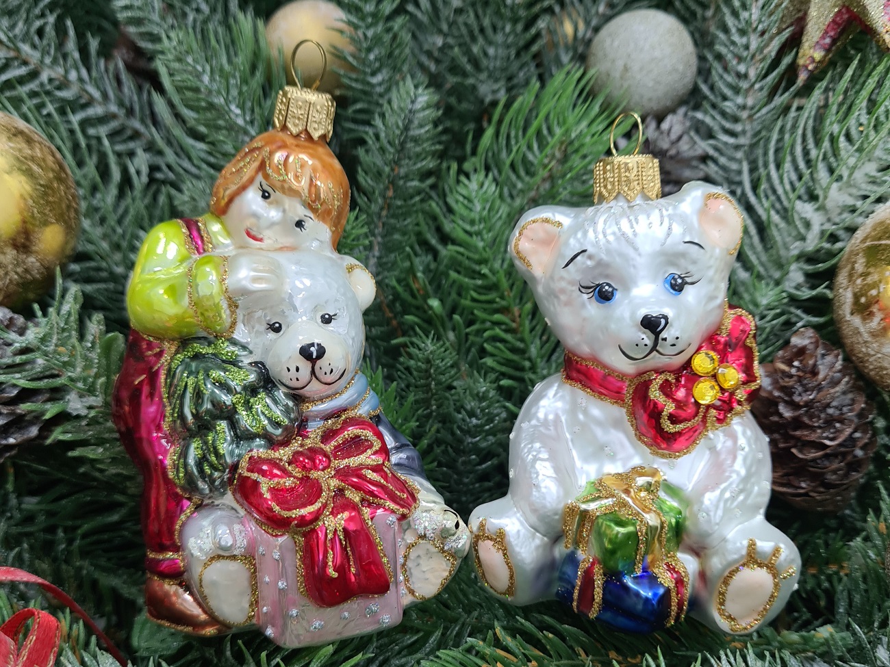 фото Набор ёлочных игрушек Мальчик с мишкой и мишка с подарком